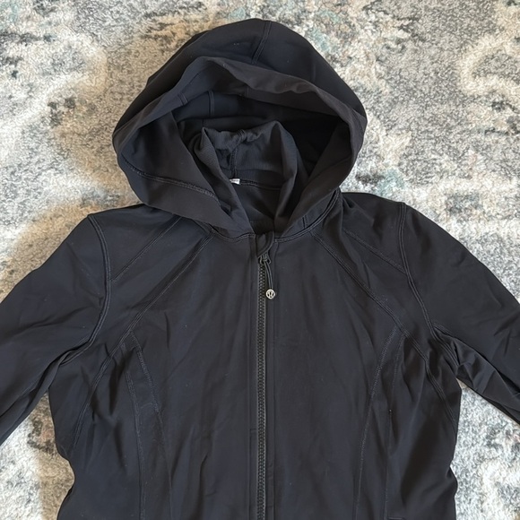 Lululemon Daily Practice Jacket in black - Picture 2 of 12